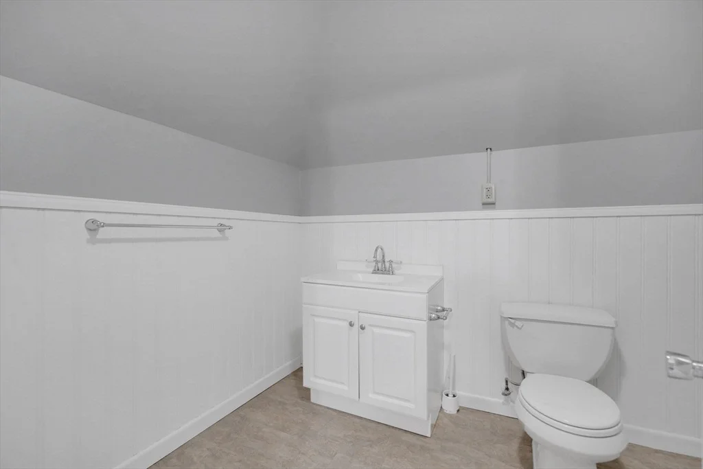 Photo of 227 Forest Park Ave