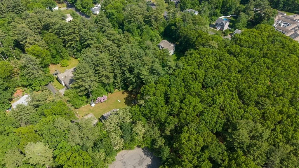Photo of 31 Lee Rd