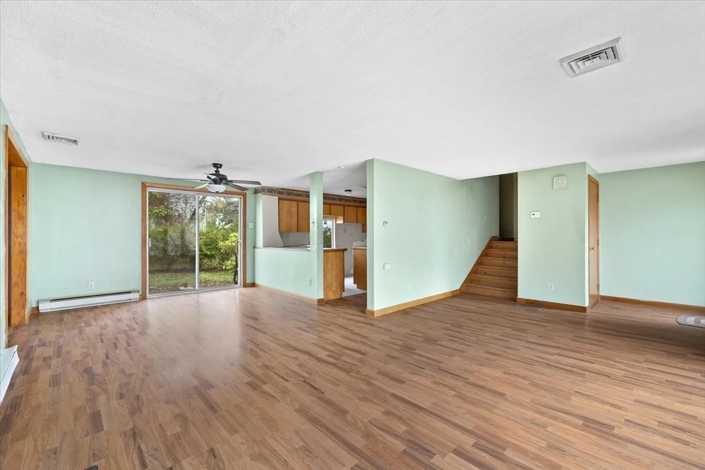 Photo of 2 Dustin St