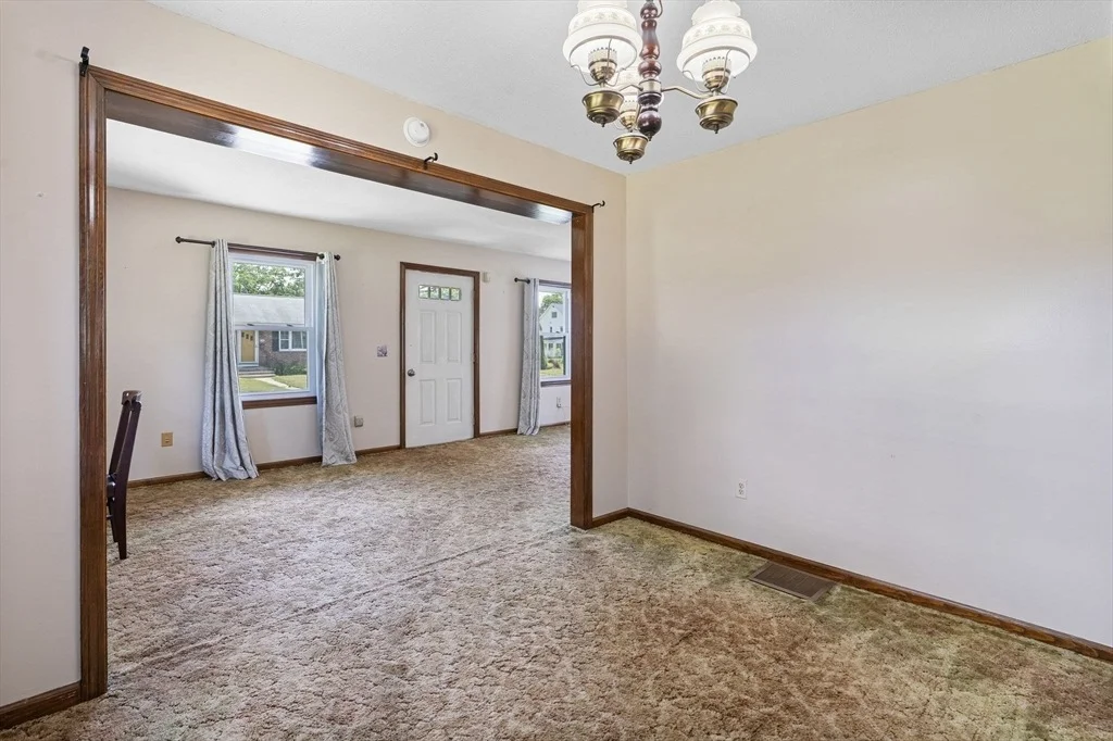 Photo of 25 Prince Avenue