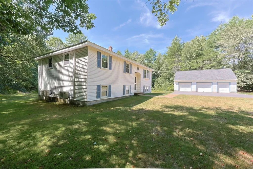Photo of 11 Independence Dr