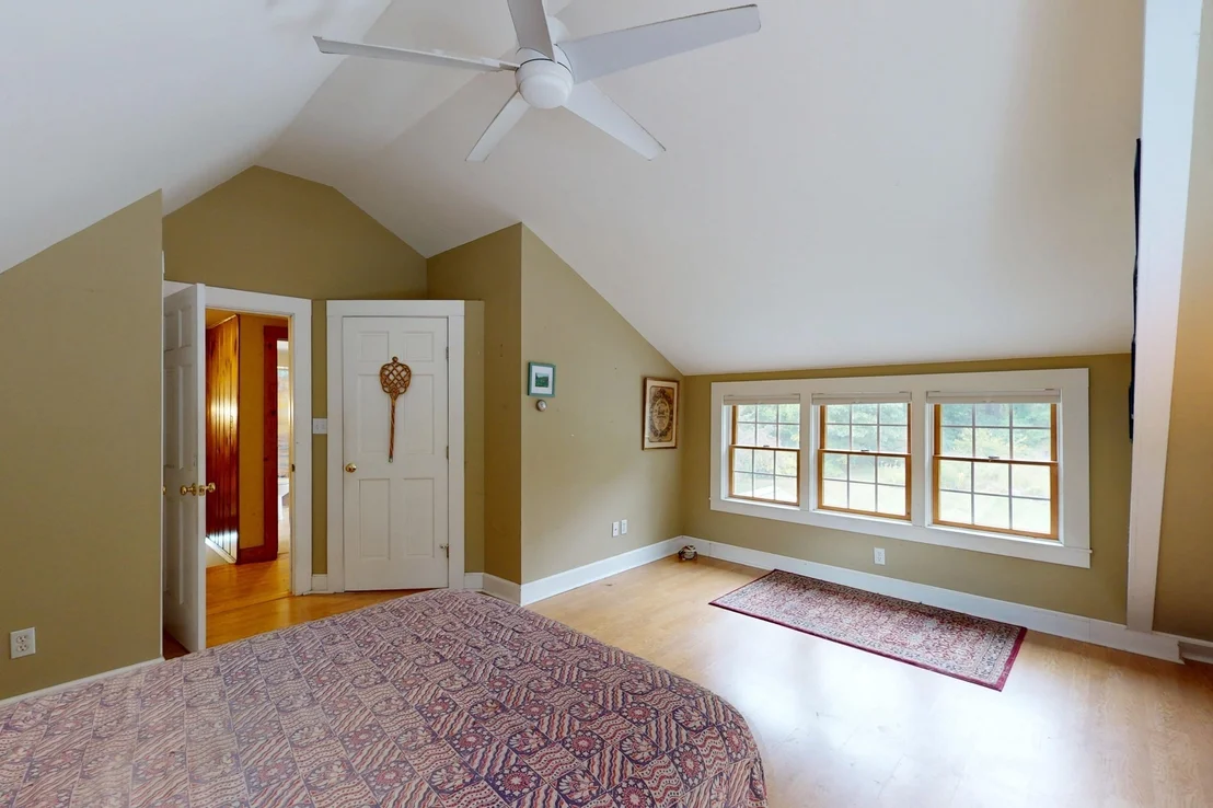 Photo of 337 Log Plain Rd