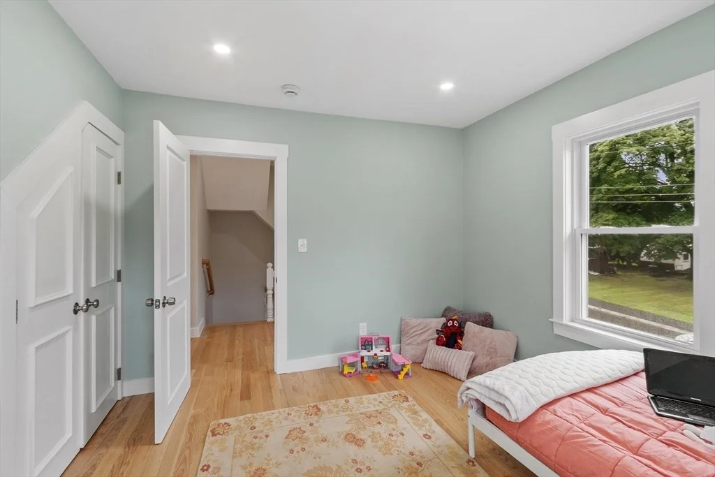 Photo of 317 Middlesex St