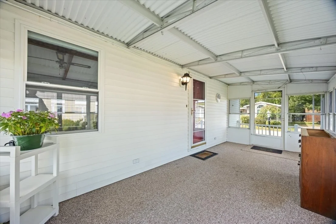 Photo of 6 Viola Dr