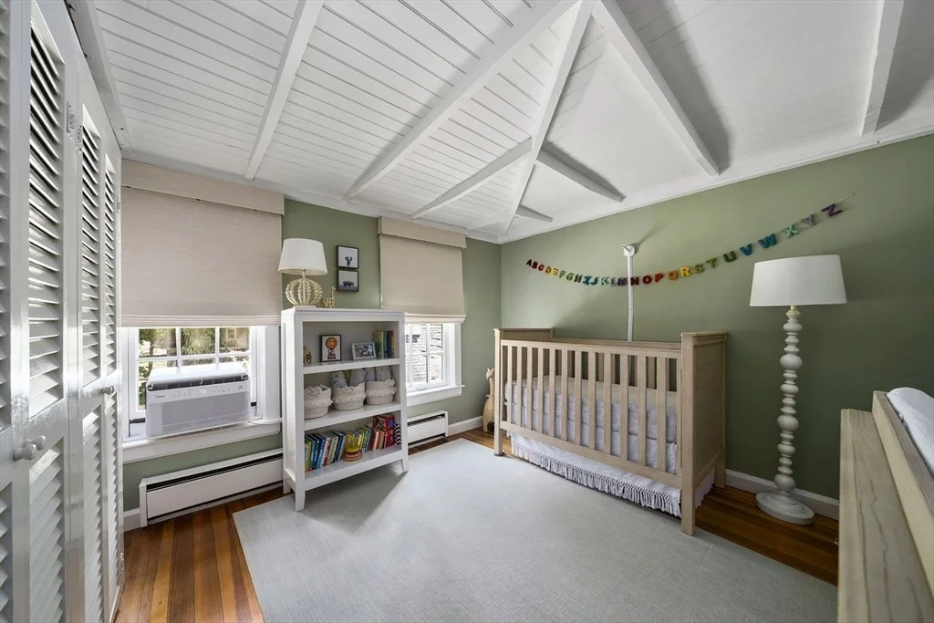 Photo of 807 Summer St