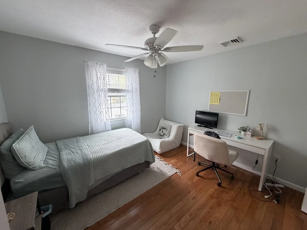 Photo of 849 Amostown Road