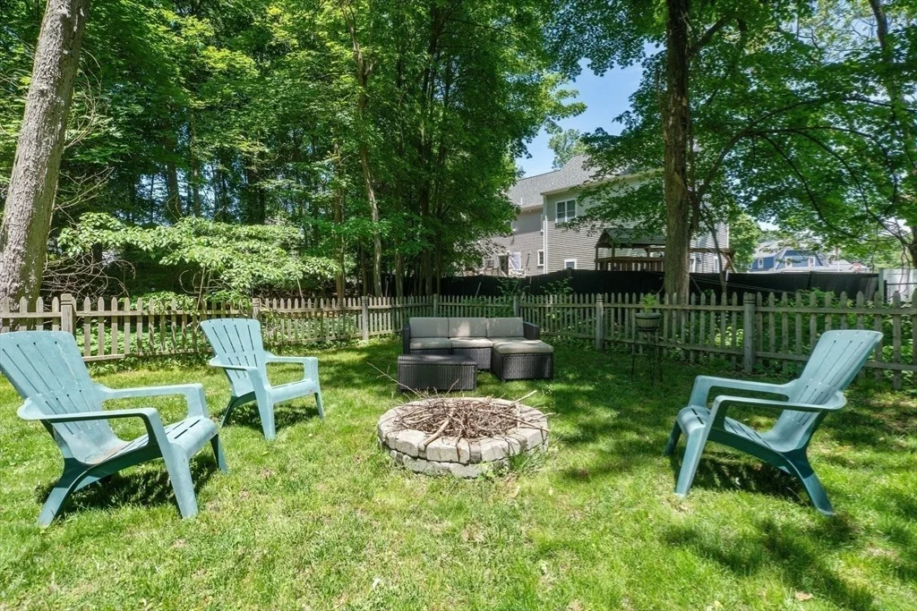 Photo of 48 Cedar St