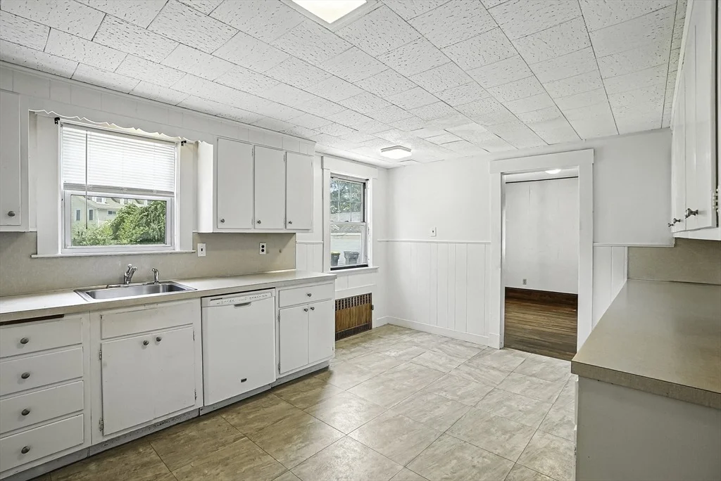 Photo of 15 Robertson Rd