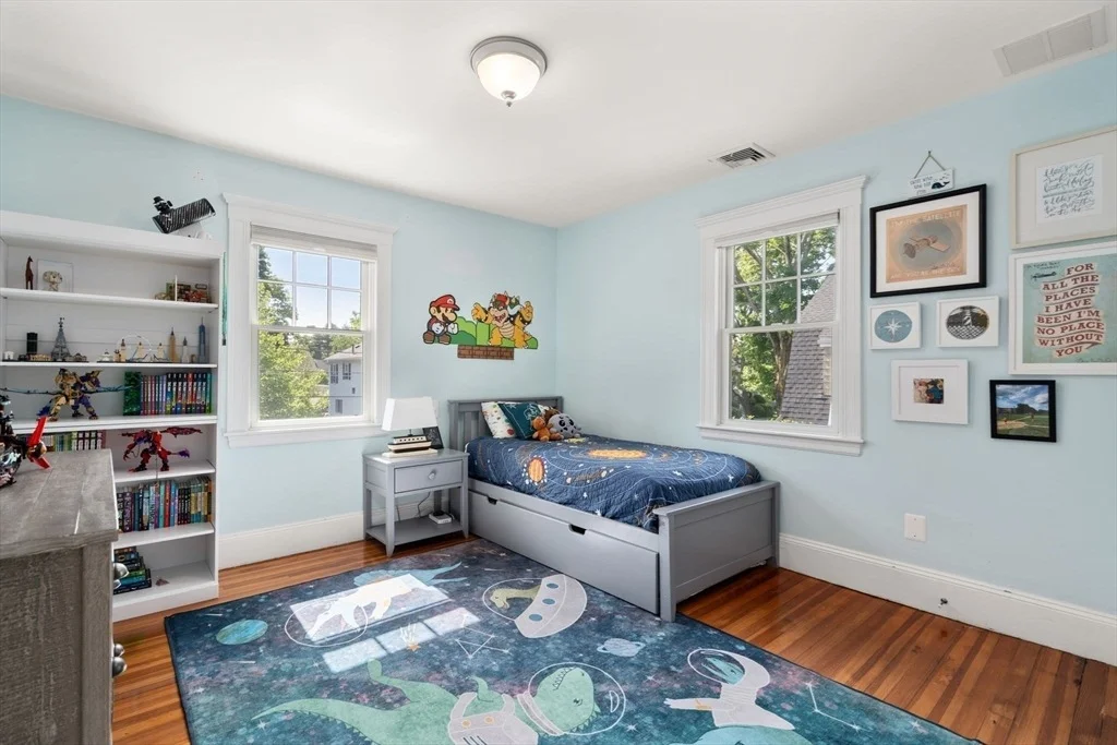 Photo of 19 Mayo Avenue