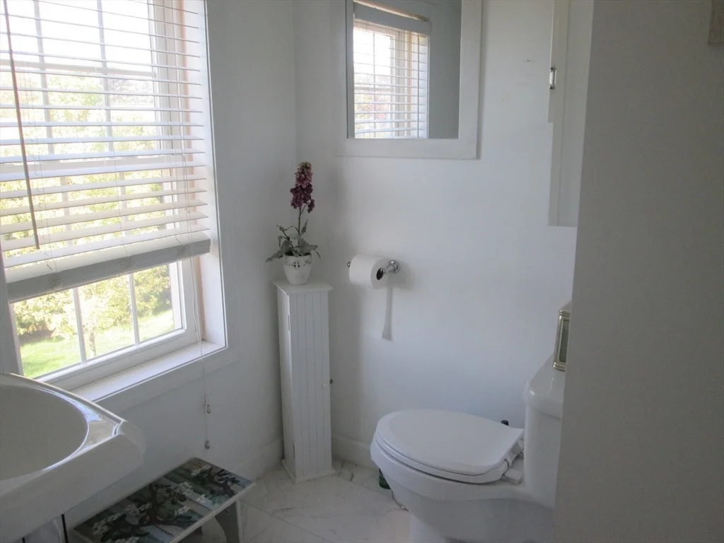 Photo of 28 Clairmont Ave