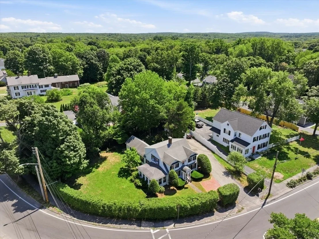 Photo of 424 Main St