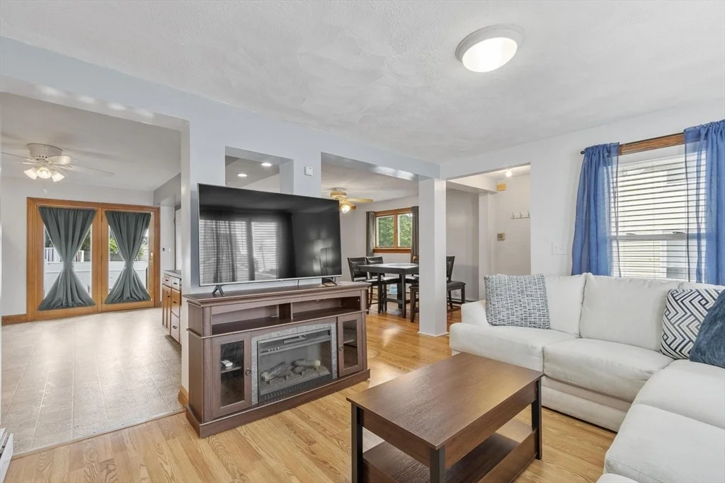 Photo of 21 Dennison Avenue