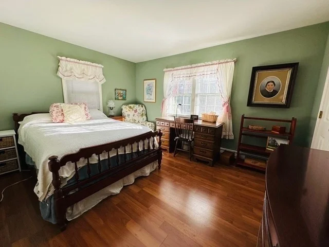 Photo of 8 Jasmine Ln