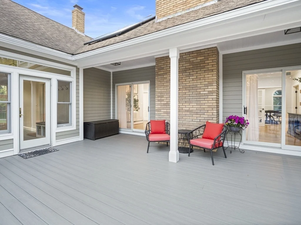Photo of 10 Alfred Dr