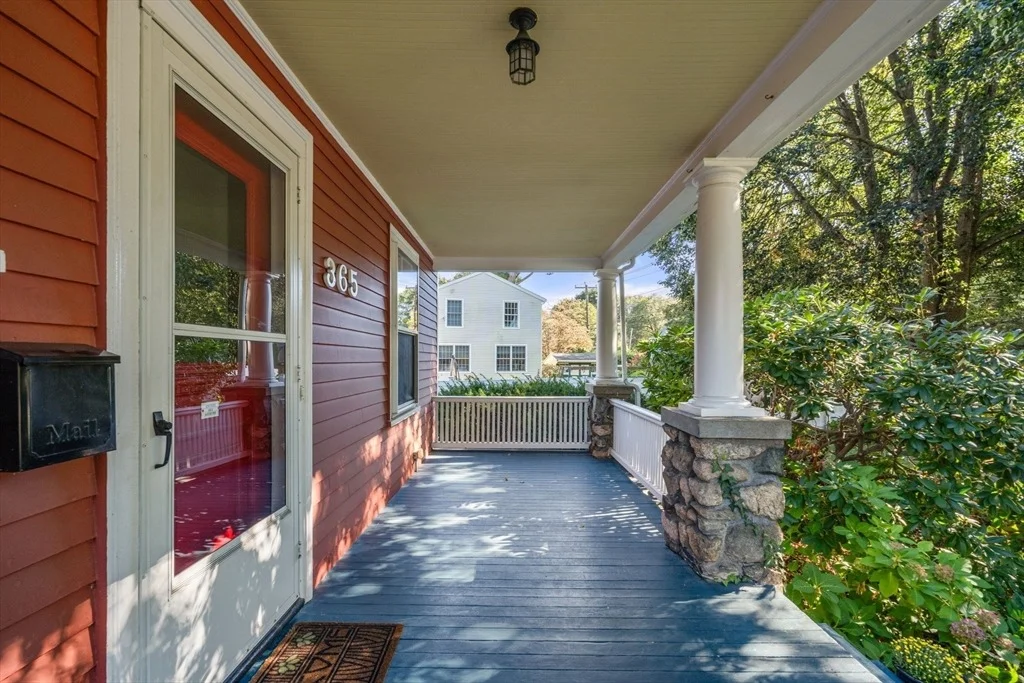 Photo of 365 Weston Road