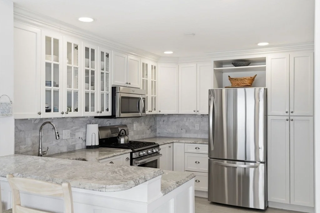 Photo of 60 Holbrook Ave