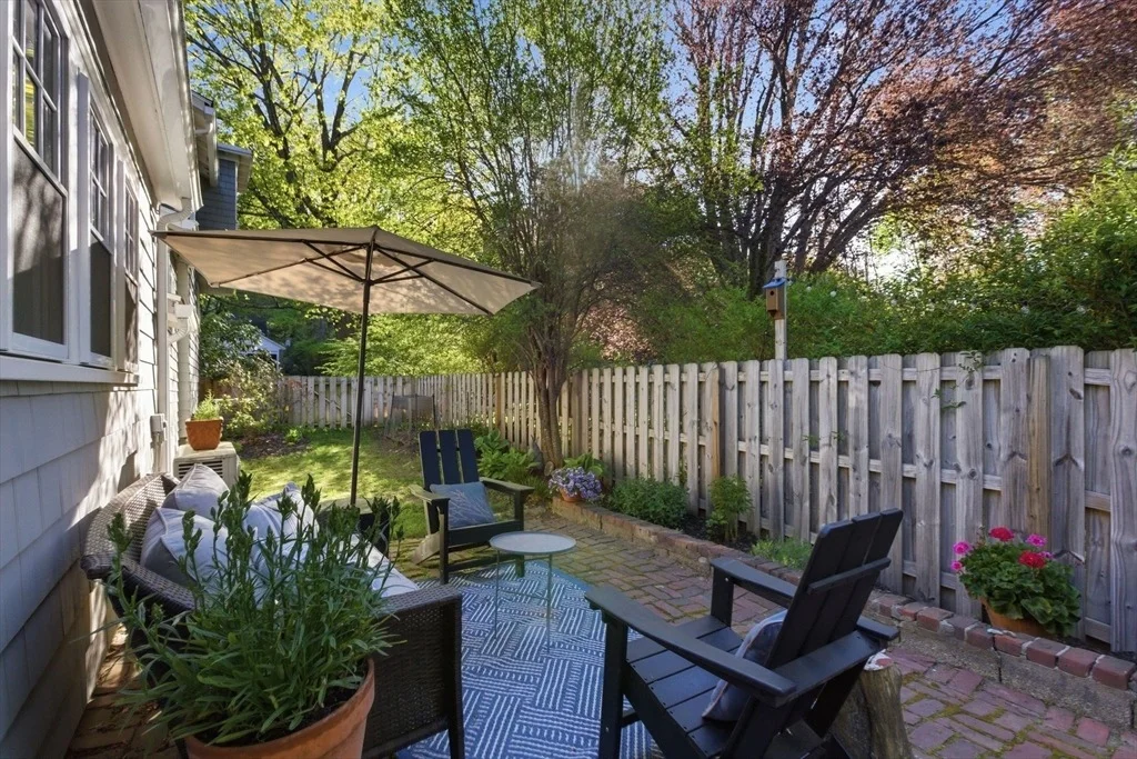 Photo of 120 Summer Ave