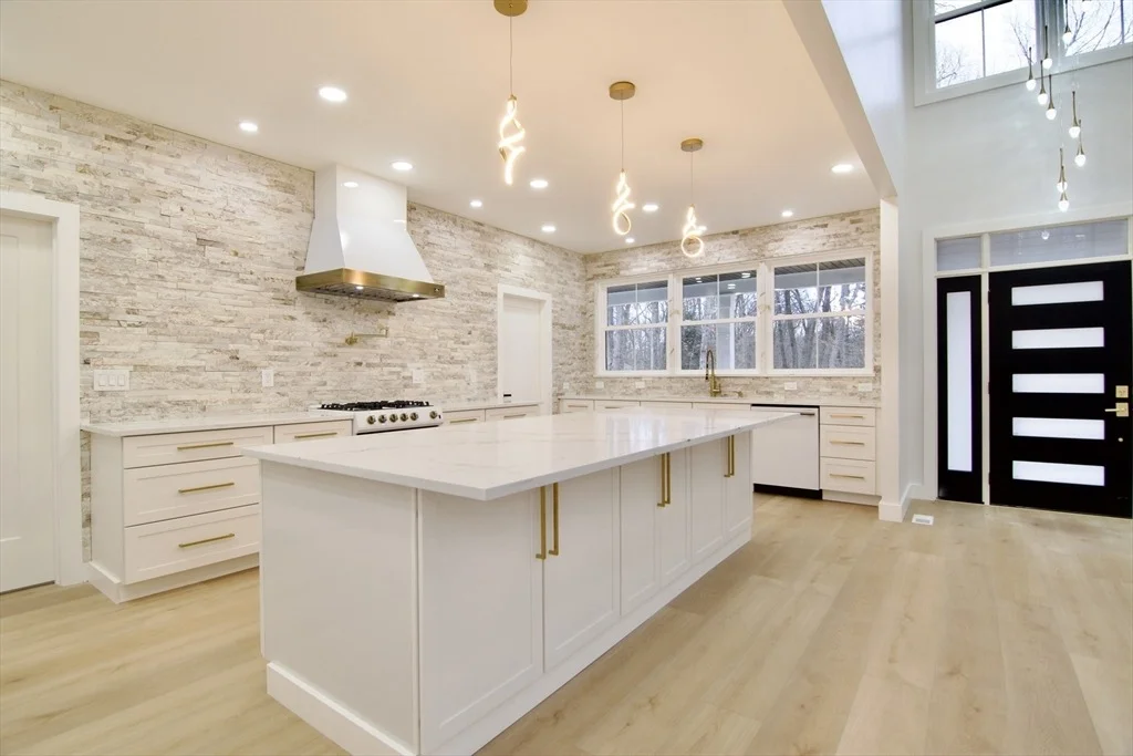 Photo of 3 Mohawk St