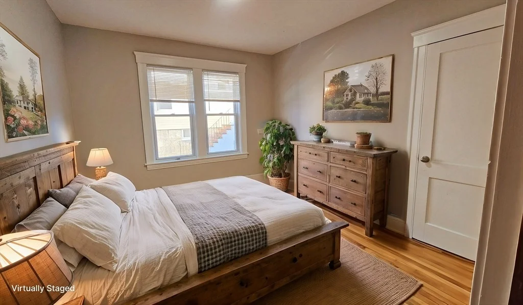 Photo of 27 Ingleside Ave