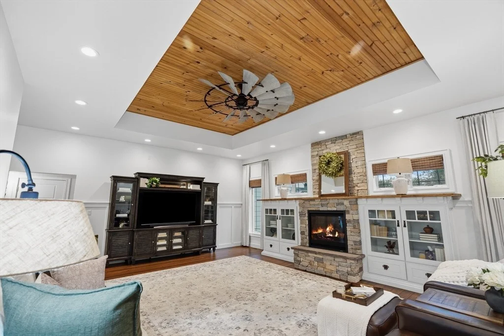 Photo of 158 Pinecrest Rd