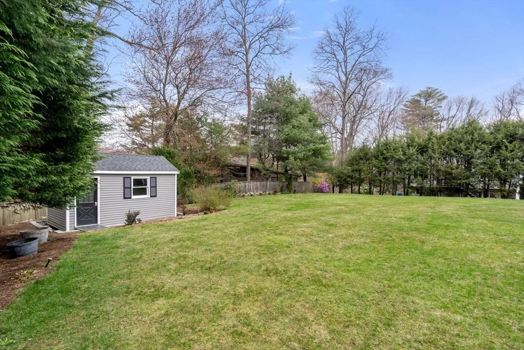 Photo of 1323 High Street-Culdesac