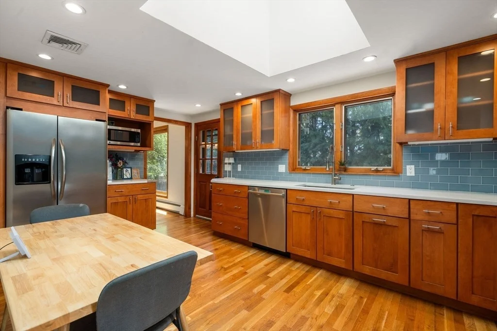 Photo of 50 Mary Ellen Rd