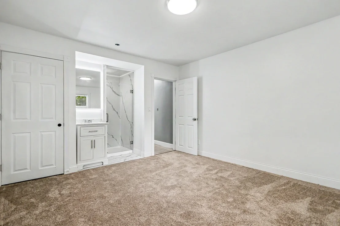 Photo of 188 Oak St
