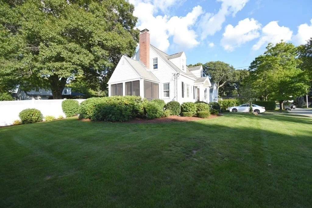 Photo of 23 Acushnet Avenue