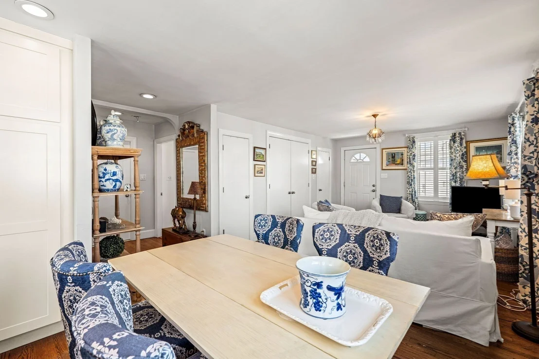 Photo of 6 Fox Hill Road