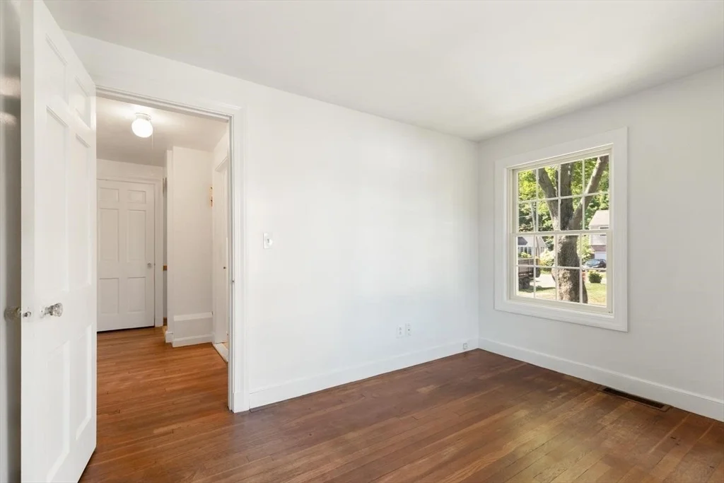 Photo of 34 Heather St