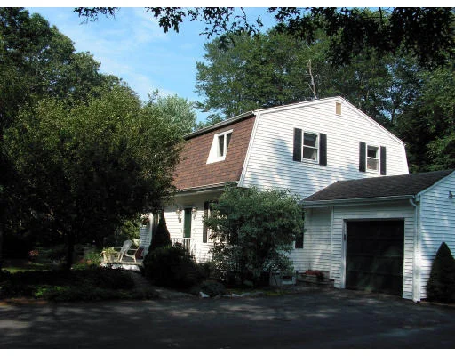 Photo of 19 Amey Road