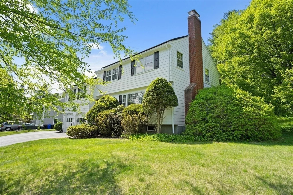 Photo of 35 Glenridge Drive
