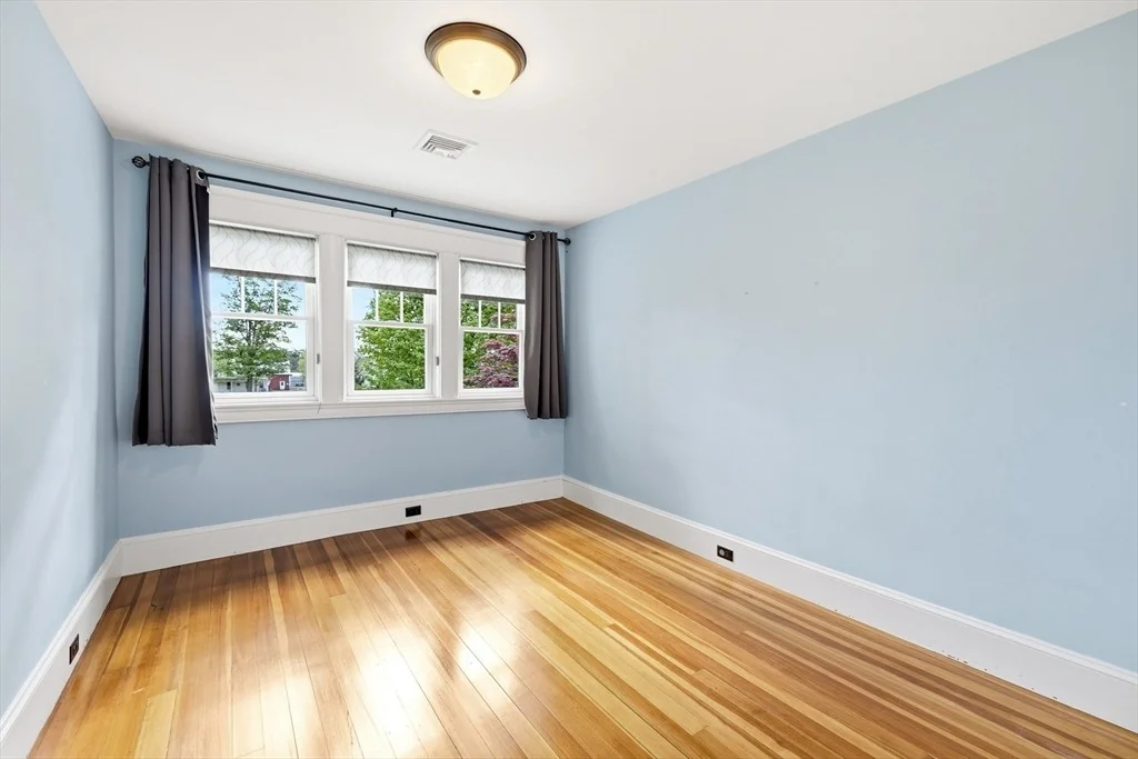 Photo of 111 West St