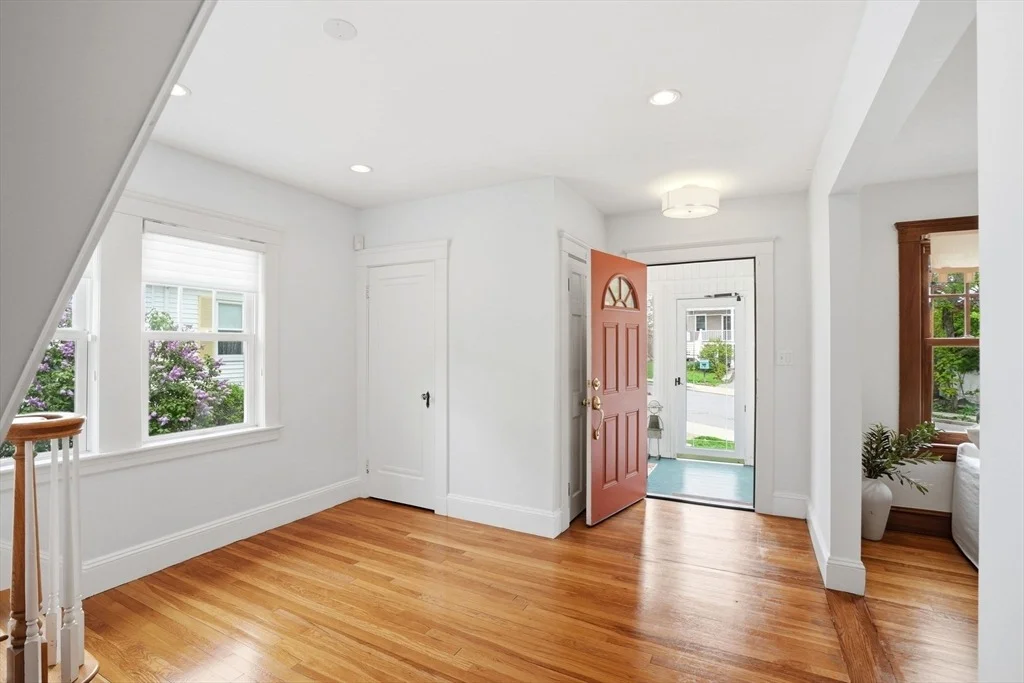 Photo of 252 Washington St