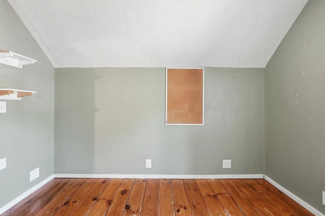 Photo of 390 Main St