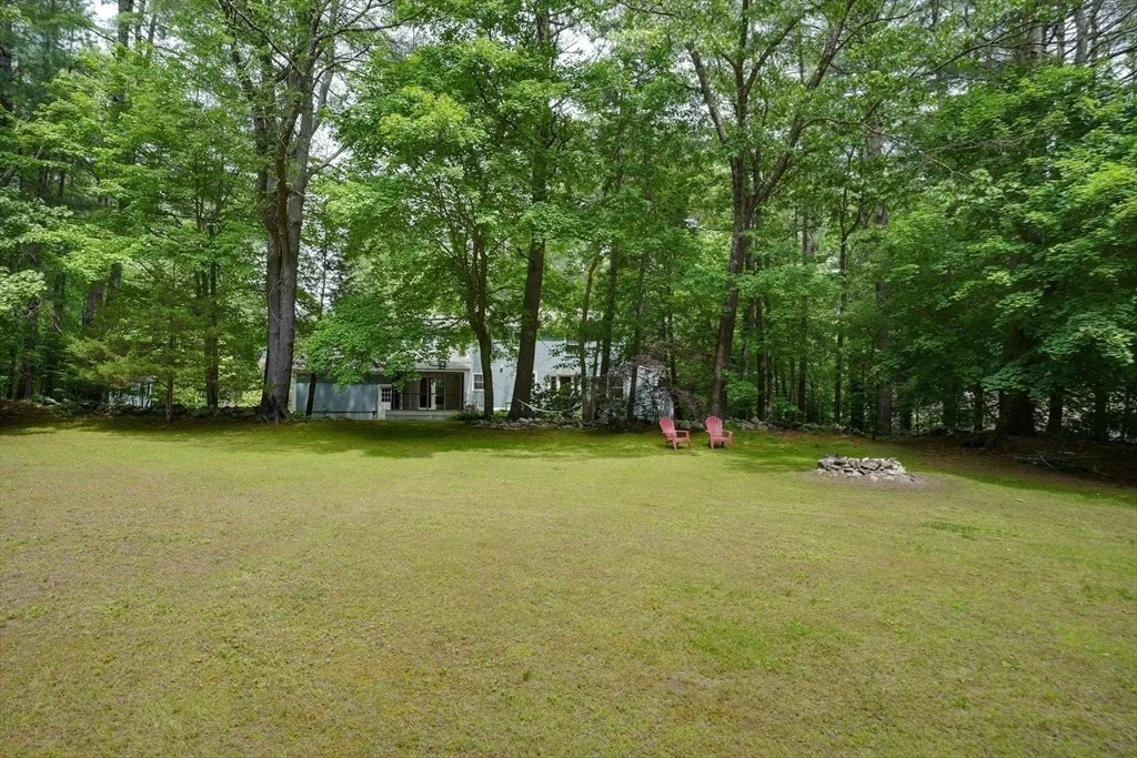 Photo of 42 Cherlyn Dr