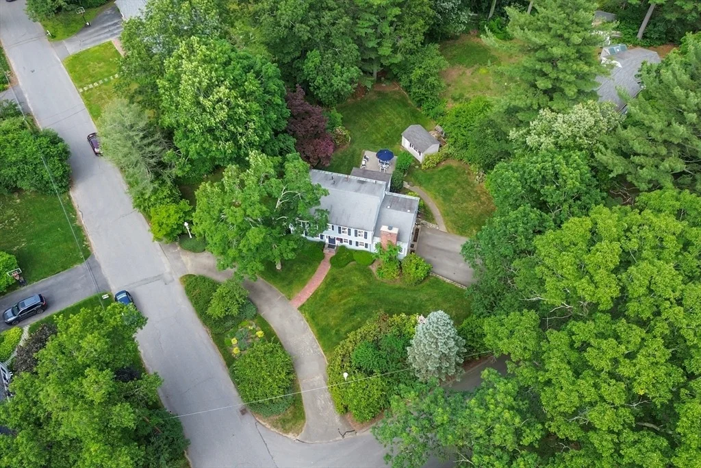 Photo of 15 Thoreau Rd