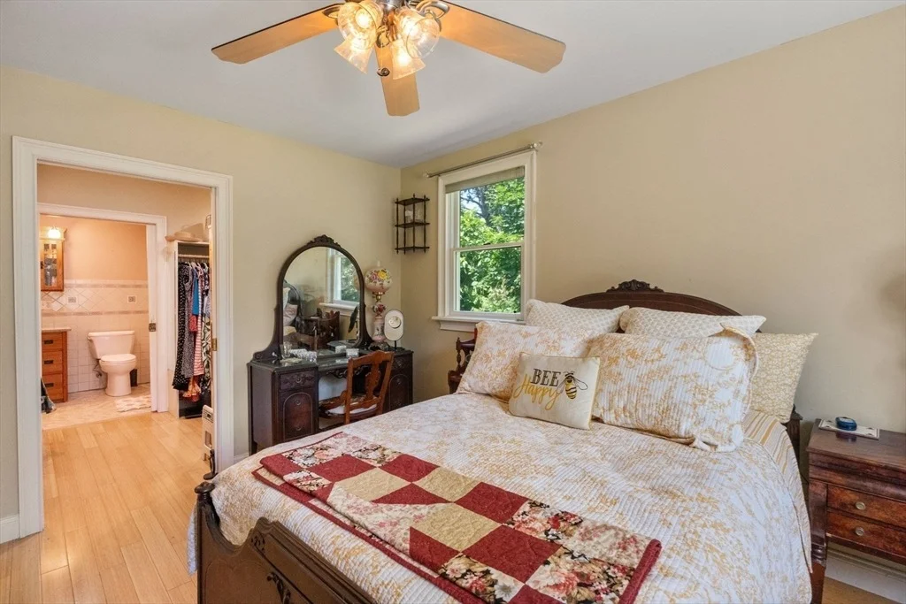 Photo of 217 Charge Pond Road