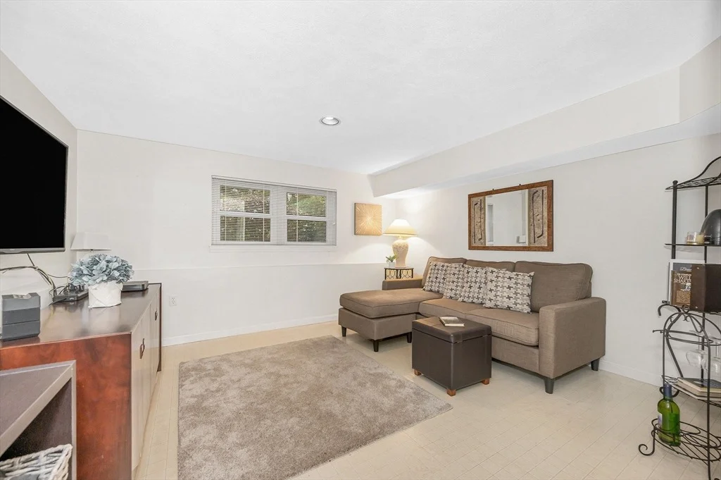 Photo of Unit C at 7 Carnation Circle