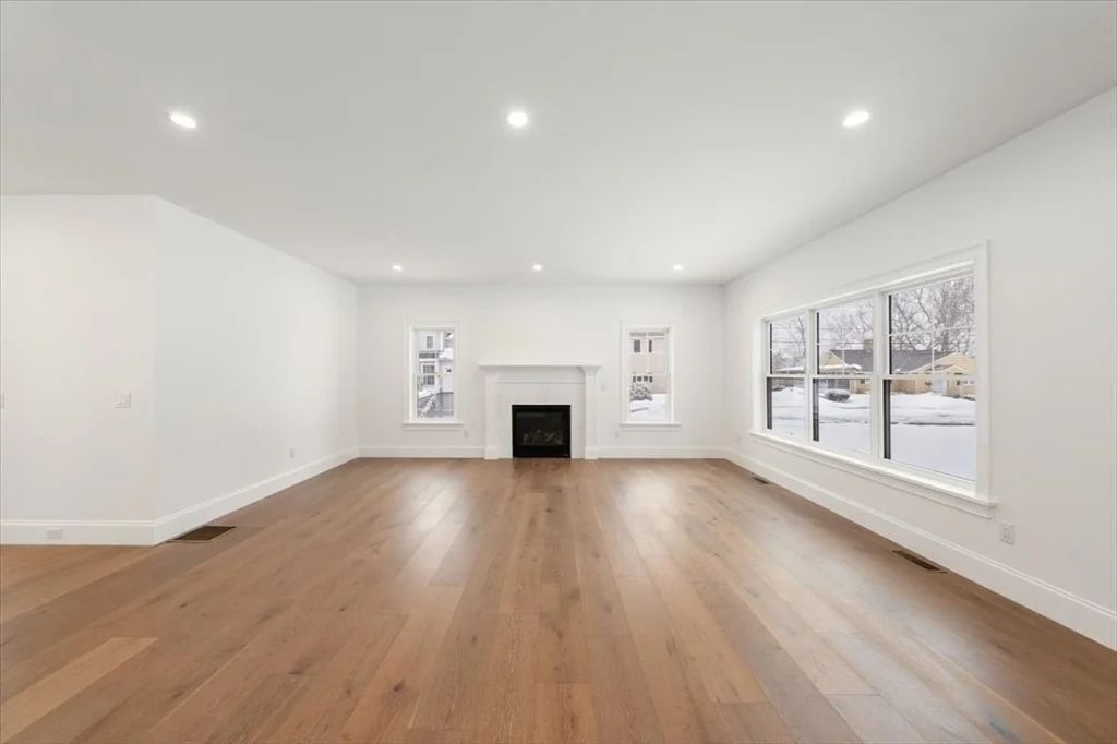 Photo of 37 Longfellow Rd