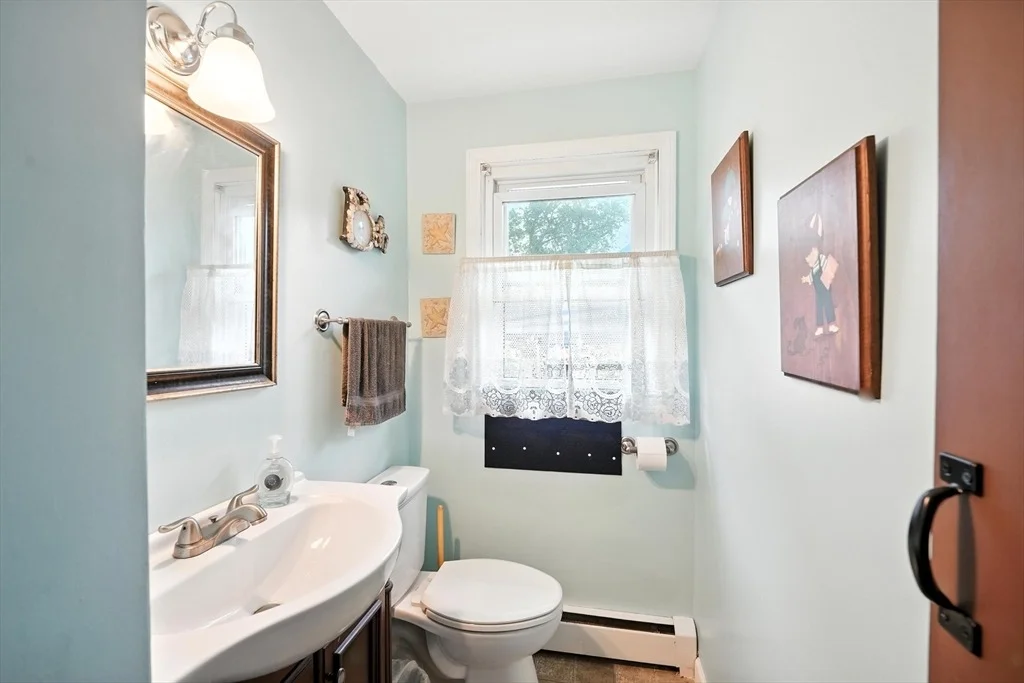 Photo of 43 Colony Dr
