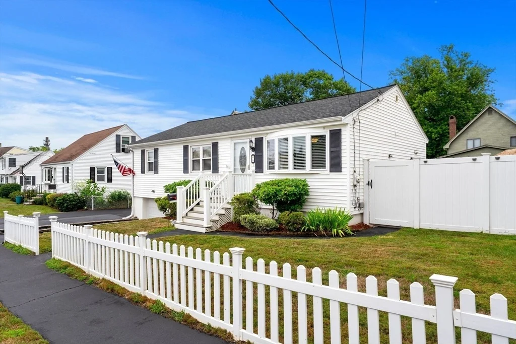 Photo of 6 Haskell Pl