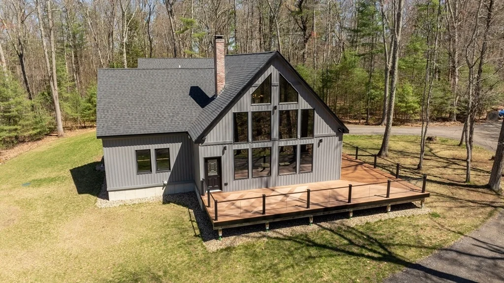 Photo of 8 Barrett Rd