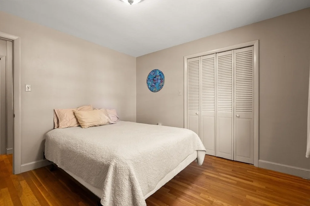 Photo of 39 Walsh Ave