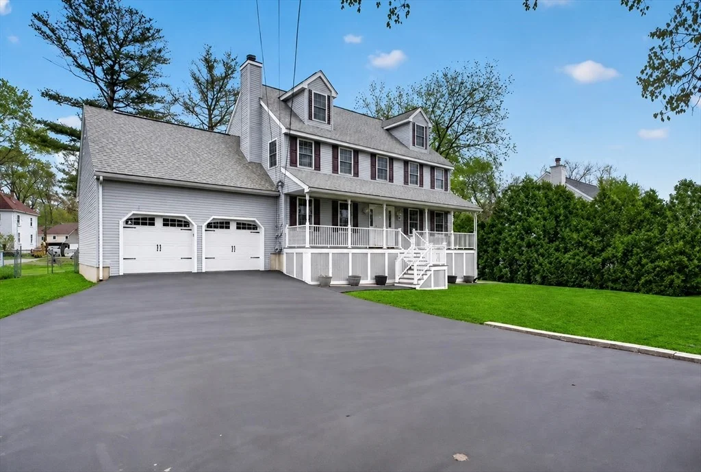 Photo of 55 Naples Rd
