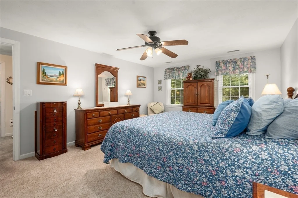 Photo of 2 Palm Ave
