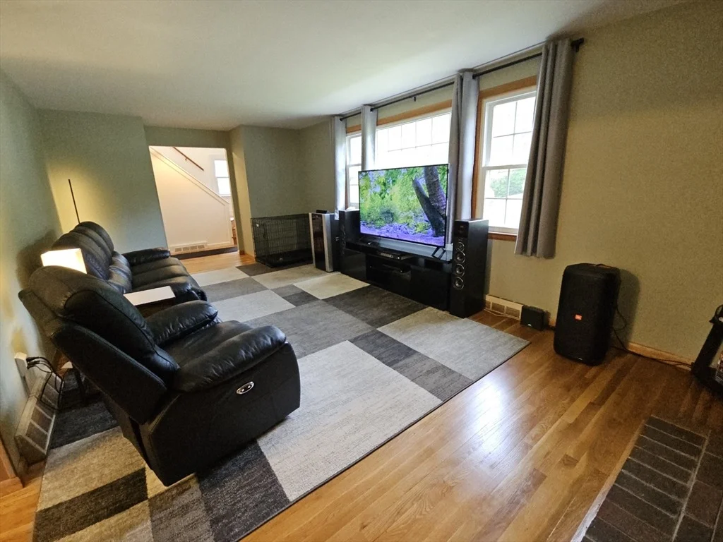 Photo of 167 Karen Cir