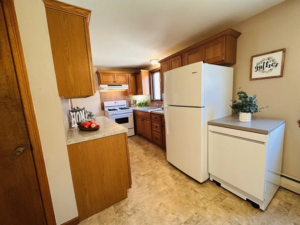Photo of 240 Mccarthy Ave