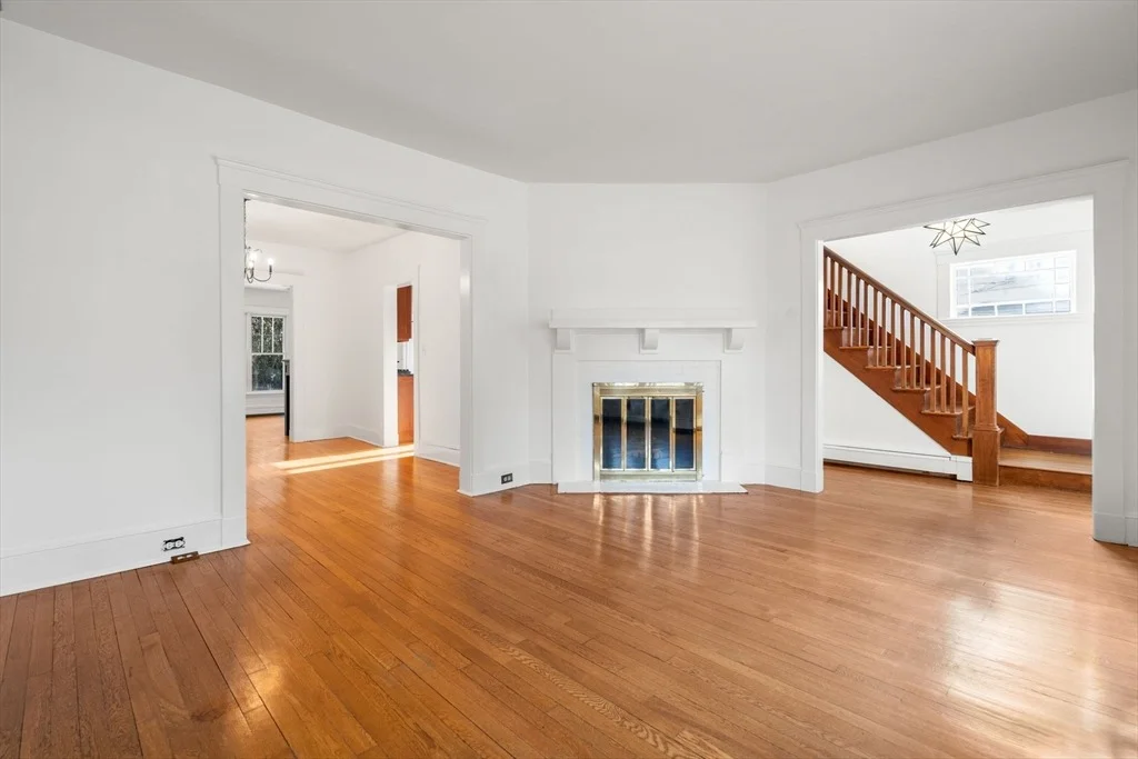 Photo of 16 Intervale Road