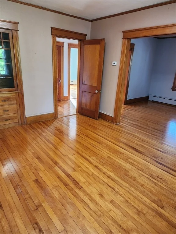 Photo of 72 W Main St
